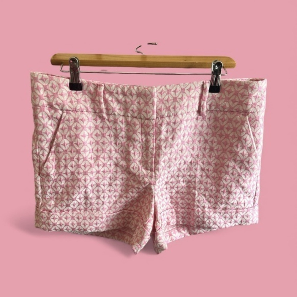 New York & Company Pink Patterned Women's Size 10 Retro Shimmer Elegant Shorts